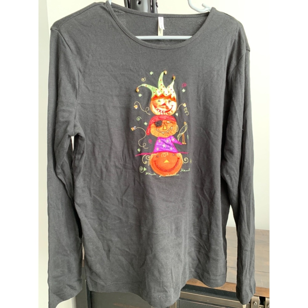 NWT Adorable Halloween Pumpkin Shirt Women SZ M (H19)